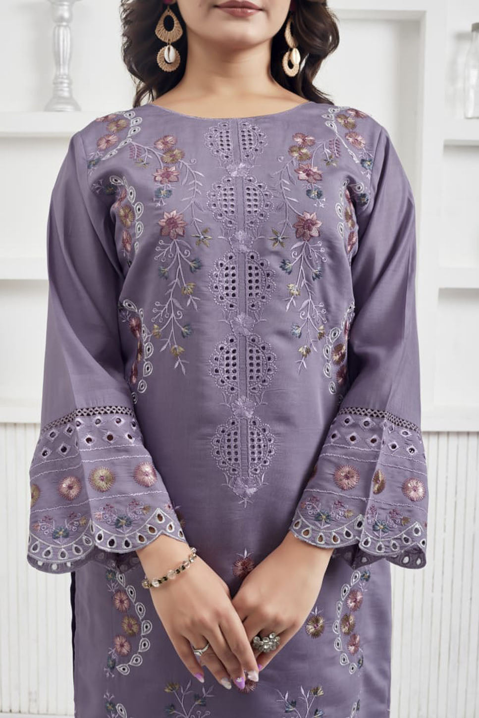 Lavender Embroidered Suit Set with Printed Dupatta – Elegant Ethnic Wear