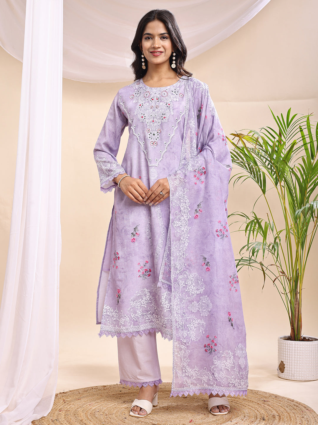 Light Purple Embroidered Three-Piece Suit Set