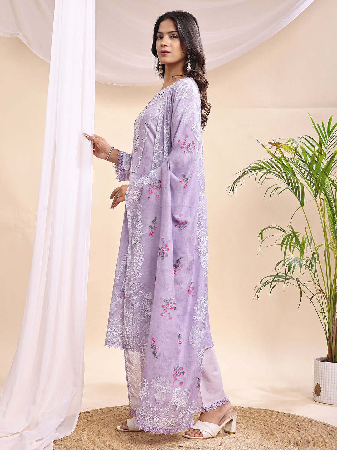 Light Purple Embroidered Three-Piece Suit Set