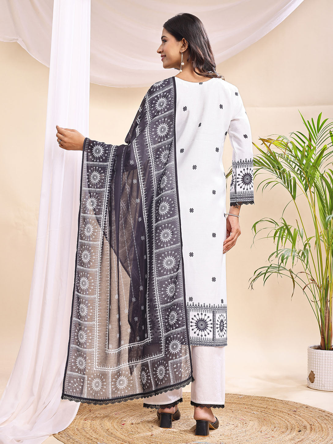 Women's Black & White Printed Suit – 3 Piece Elegant Ethnic Set